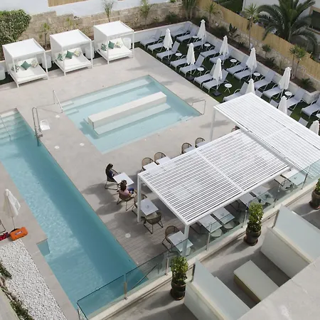 فندق Bq Paguera Boutique - Adults Only باغيرا
