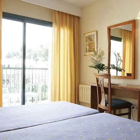 فندق Bq Paguera Boutique - Adults Only باغيرا