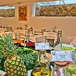 Bq Boutique - Adults Only Hotel