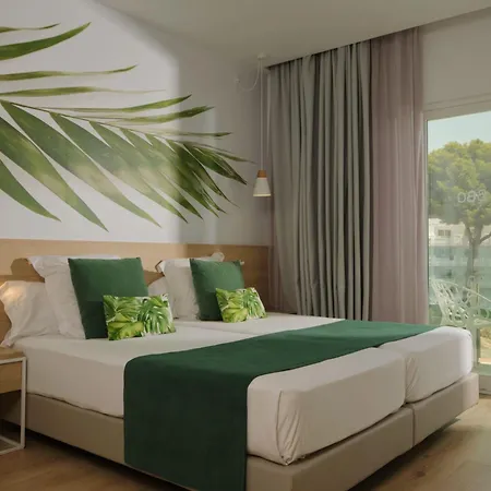 Bq Boutique - Adults Only 4*