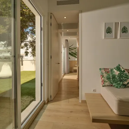 Bq Boutique - Adults Only 4*