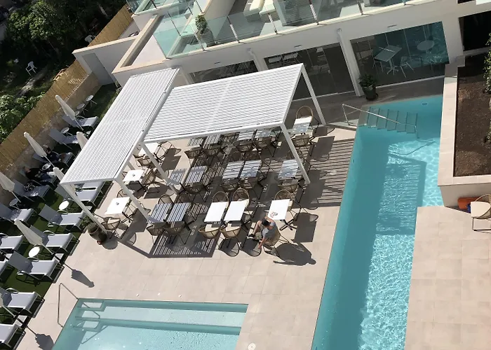 Bq Boutique - Adults Only Hotel 4*