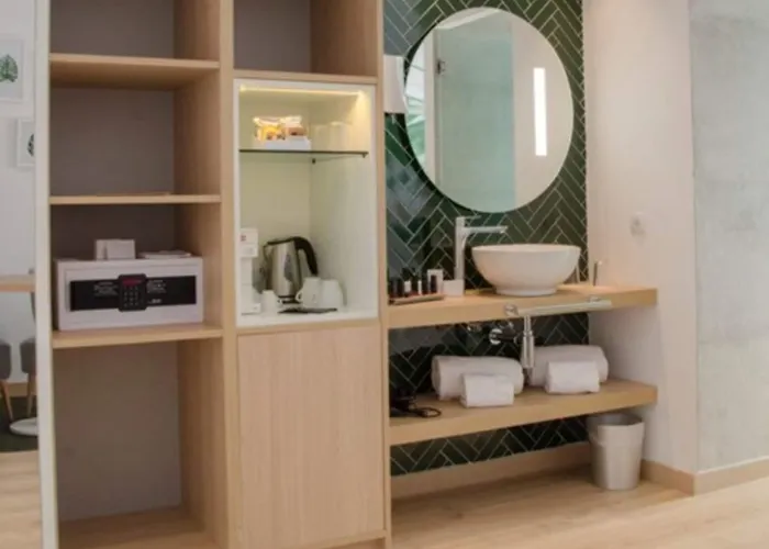 Bq Boutique - Adults Only باغيرا